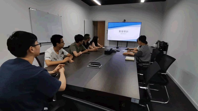 焊工行业：揭秘就业前景与职业发展